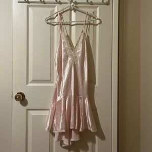 Vintage 1920s inspired pink lace slip